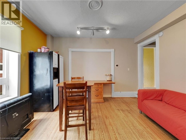Photo 16 at 273 Brant Avenue, North Ward, Brantford