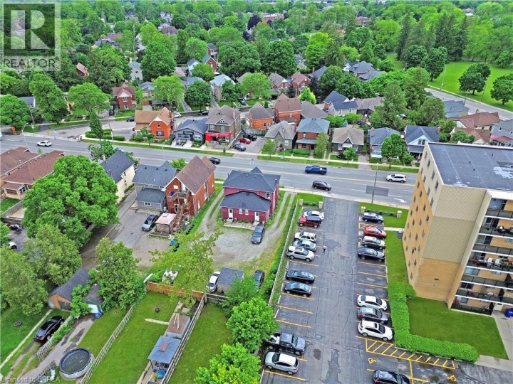 Photo 25 at 273 Brant Avenue, North Ward, Brantford