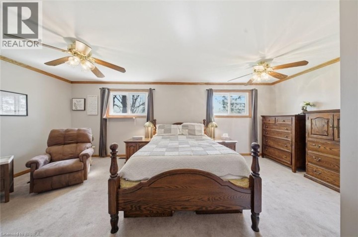 Photo 16 at 36 Hamilton Avenue, Echo Place, Brantford