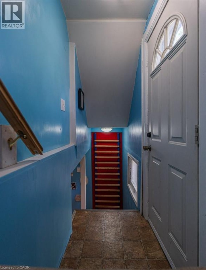 Photo 32 at 3 Glasgow Street, Uptown Waterloo / Westmount, Kitchener
