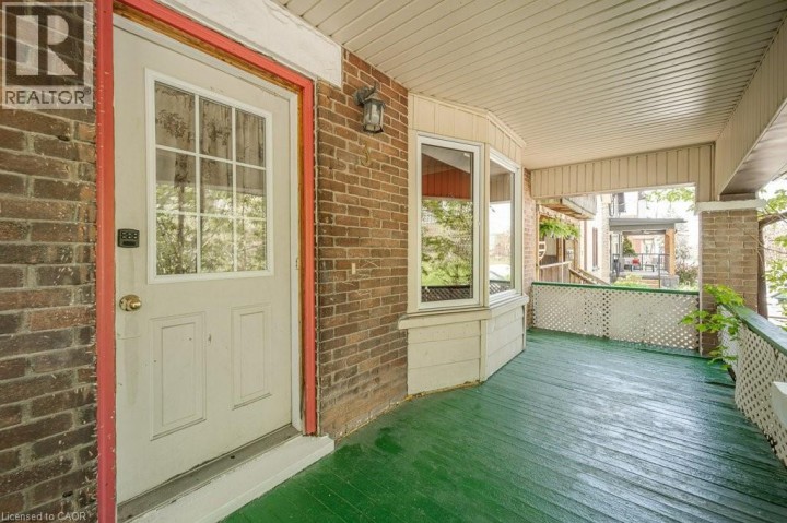 Photo 6 at 3 Glasgow Street, Uptown Waterloo / Westmount, Kitchener