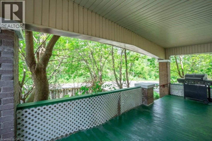 Photo 5 at 3 Glasgow Street, Uptown Waterloo / Westmount, Kitchener