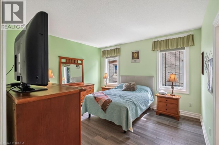 Photo 18 at 34 Pace Avenue, Eagle Place East, Brantford