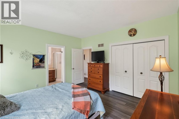 Photo 19 at 34 Pace Avenue, Eagle Place East, Brantford