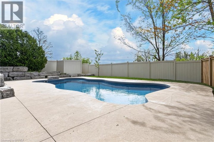 Photo 39 at 34 Pace Avenue, Eagle Place East, Brantford