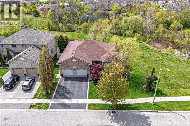 Photo 41 at 34 Pace Avenue, Eagle Place East, Brantford