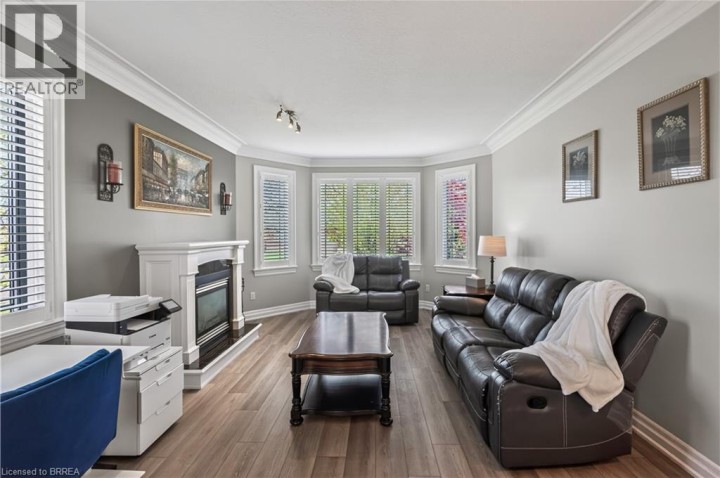 Photo 7 at 34 Pace Avenue, Eagle Place East, Brantford