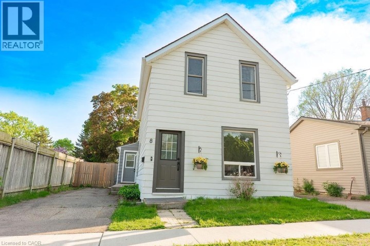 Photo 2 at 8 Dundas Street, Terrace Hill, Brantford