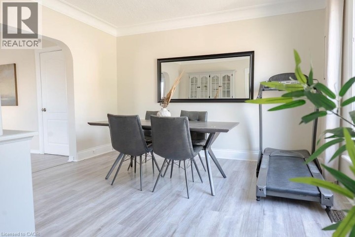 Photo 8 at 8 Dundas Street, Terrace Hill, Brantford