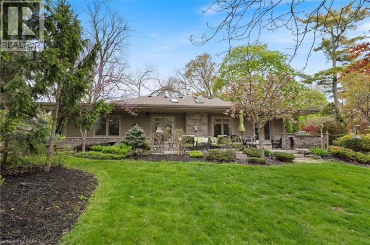 Photo 43 at 10 Gaywood Gardens, Ava Rd, Brantford