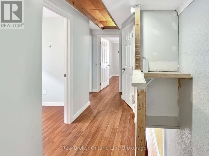 Photo 16 at 273 Brant Avenue, Brantford