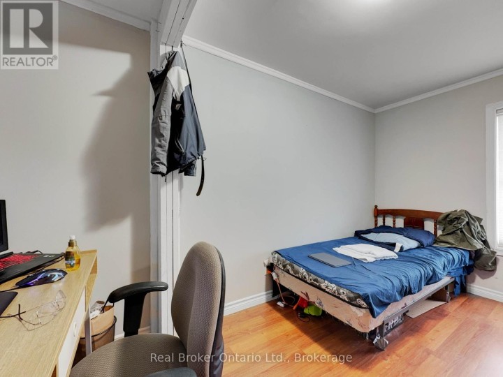 Photo 24 at 273-275 Brant Avenue, Brantford