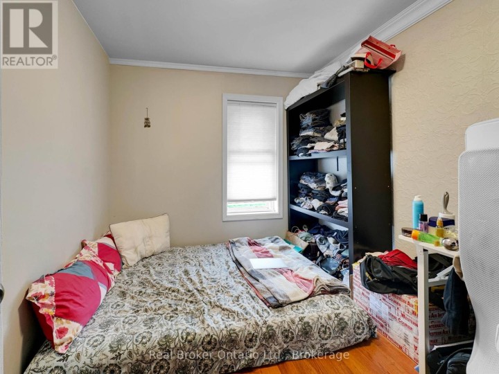 Photo 25 at 273-275 Brant Avenue, Brantford