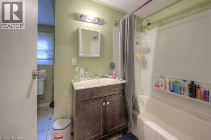 Photo 6 at 66 Eagle Avenue, Eagle Place East, Brantford