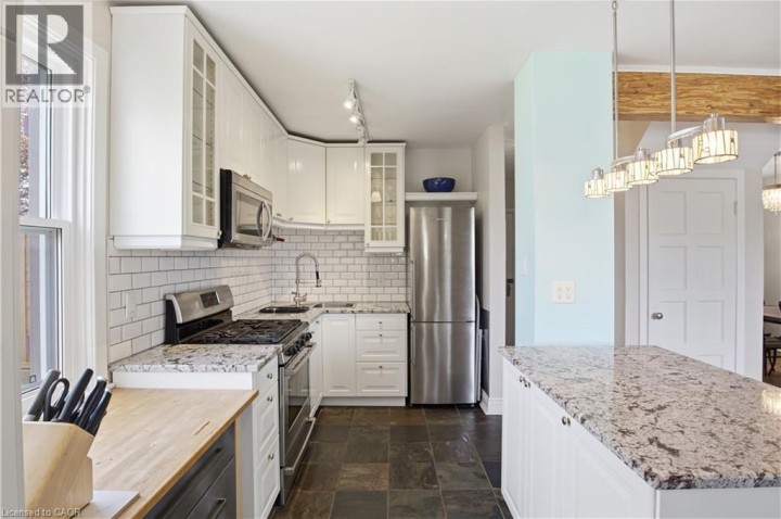 Photo 11 at 14 Lorne Crescent, Forest Hill, Kitchener