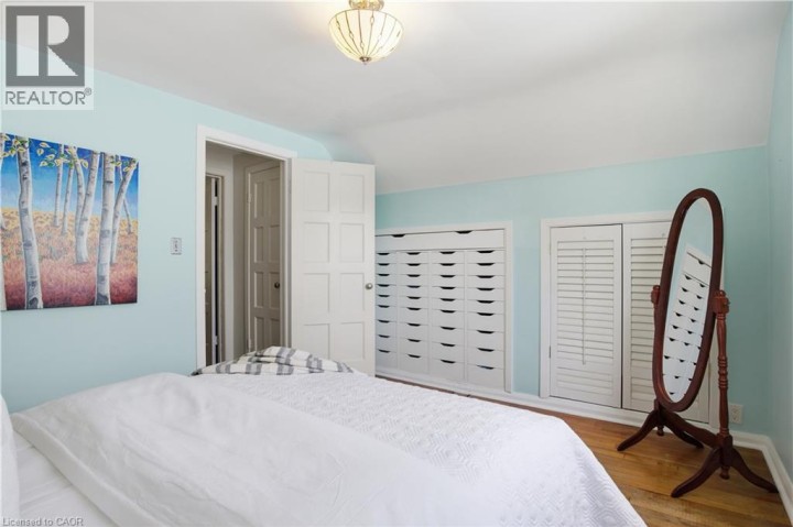Photo 22 at 14 Lorne Crescent, Forest Hill, Kitchener