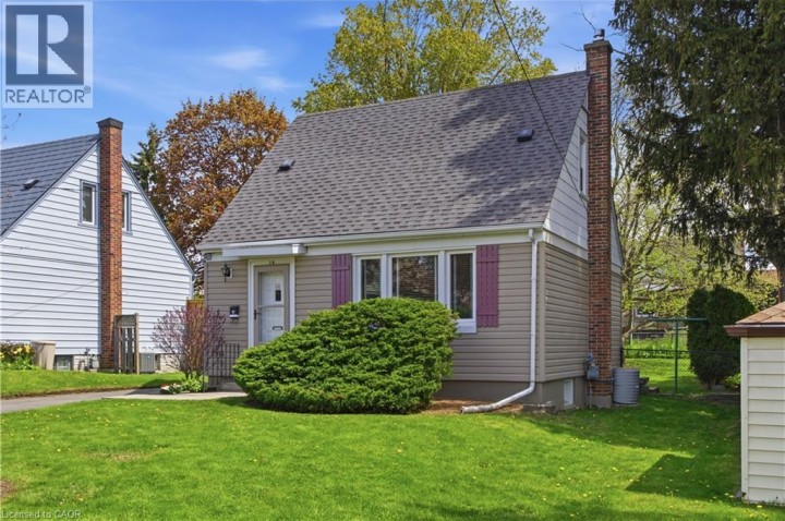 Photo 4 at 14 Lorne Crescent, Forest Hill, Kitchener