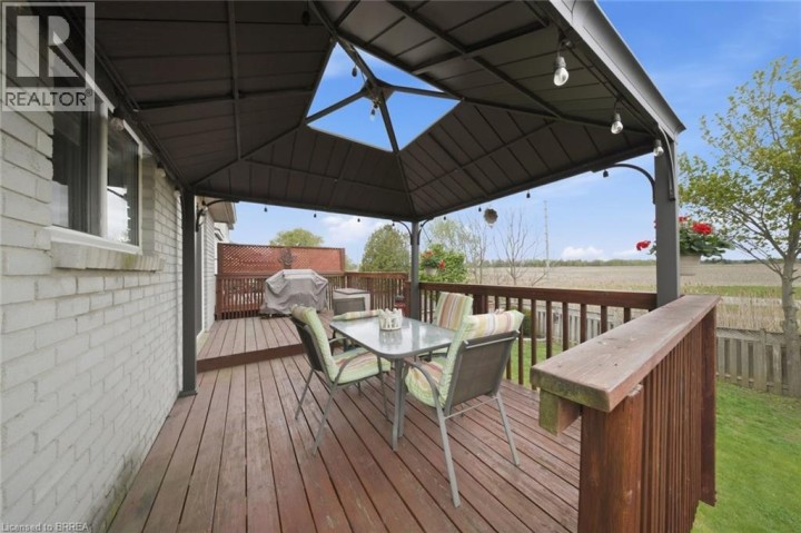 Photo 23 at 37 Anastasia Crescent, Brantwood Park, Brantford