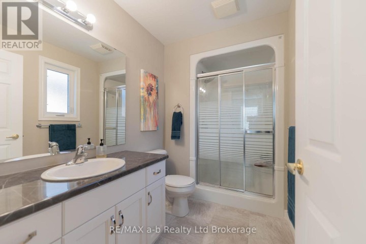 Photo 21 at 90 Weston Drive, Tillsonburg