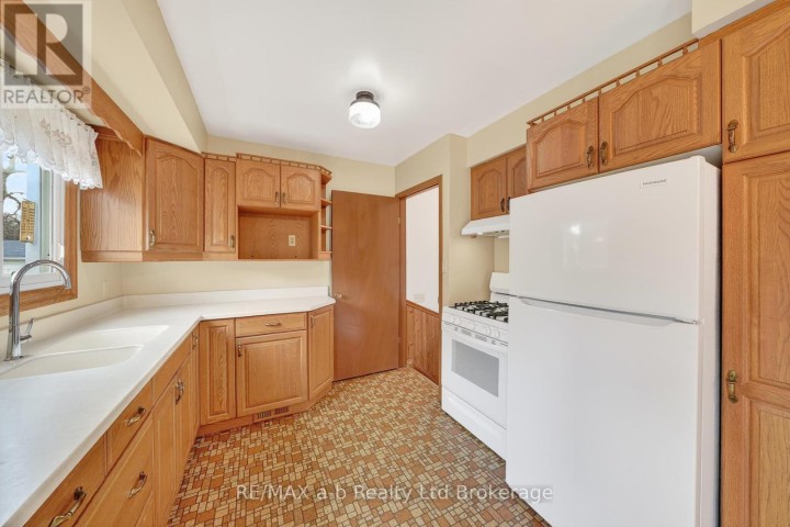 Photo 12 at 42 Princess Park Road, Ingersoll - South, Ingersoll