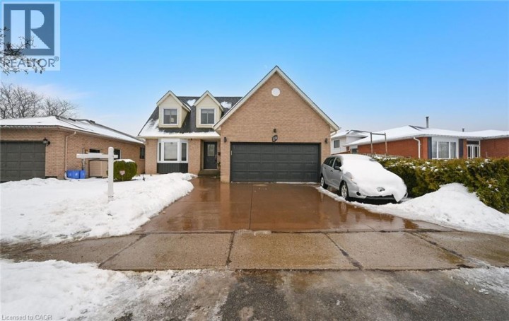 Photo 1 at 84 Viscount Road, Brantwood Park, Brantford