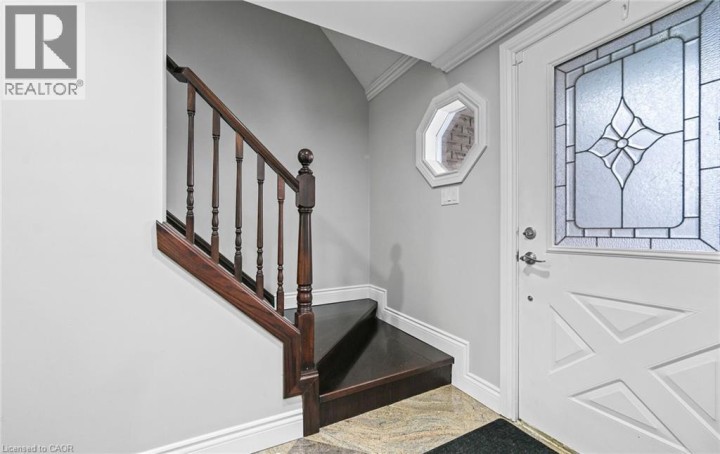 Photo 21 at 84 Viscount Road, Brantwood Park, Brantford