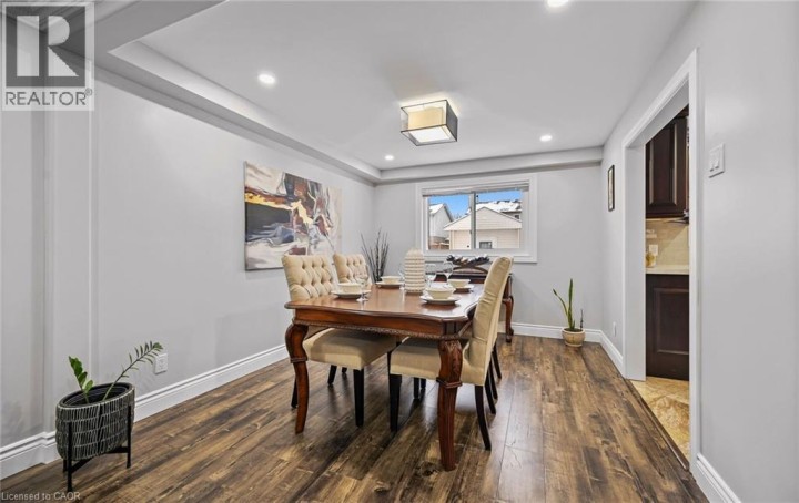 Photo 8 at 84 Viscount Road, Brantwood Park, Brantford