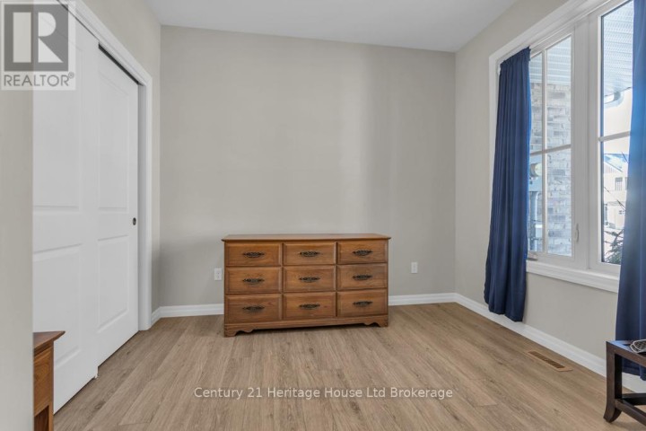 Photo 15 at 19 Livingston Drive, Tillsonburg
