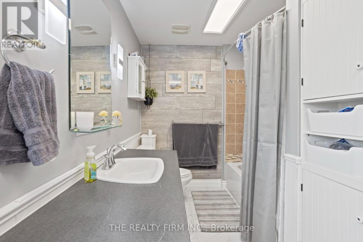Photo 15 at 584610 Beachville Road, Beachville, Ingersoll