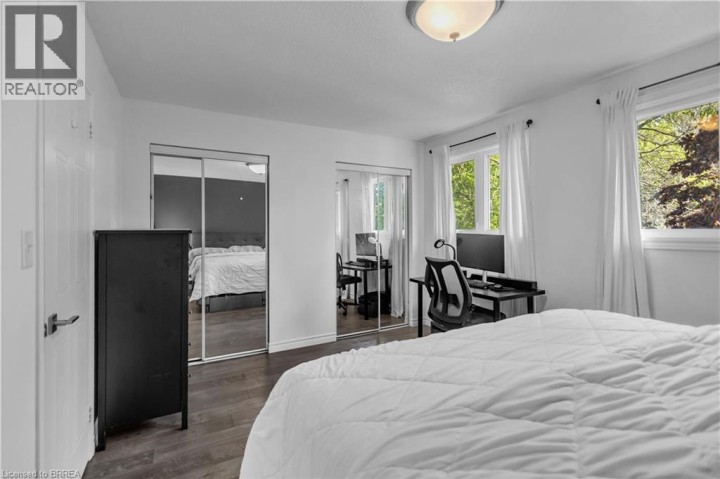 Photo 21 at D - 52 Harris Avenue, North Park / Wood St., Brantford