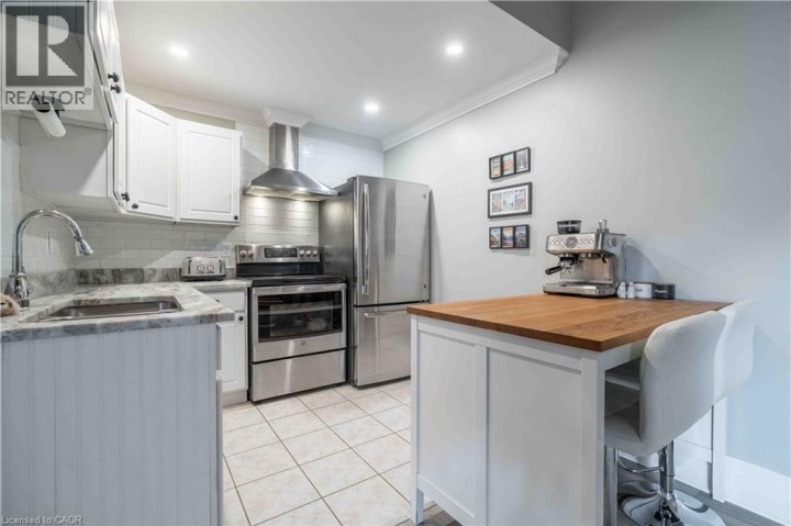 Photo 12 at 205 - 21 Richmond Street, North Ward, Brantford