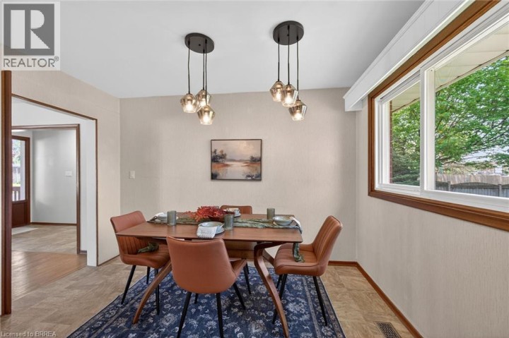 Photo 10 at 15 Tranquility Street, Fairview / Greenbrier, Brantford