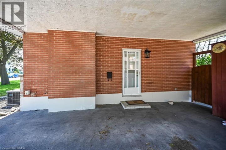 Photo 25 at 15 Tranquility Street, Fairview / Greenbrier, Brantford