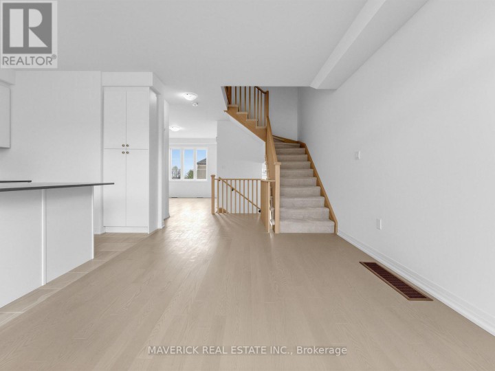 Photo 18 at 472 Jack Wilford Way, Woodstock - South, Woodstock