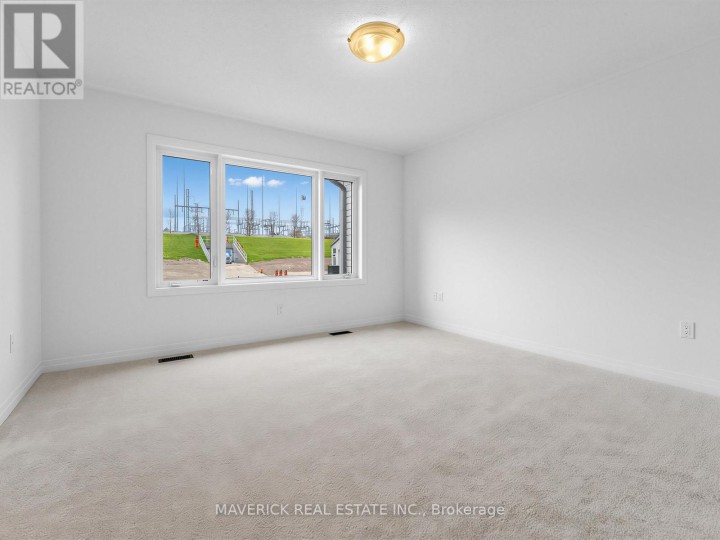 Photo 21 at 472 Jack Wilford Way, Woodstock - South, Woodstock