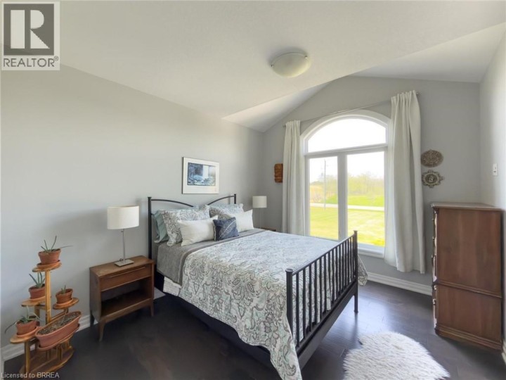 Photo 13 at 3 Myerscough Road, Sw Rural, Brantford