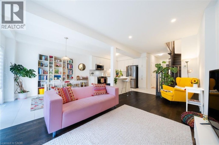 Photo 25 at 30 Cleland Avenue, Meadowlands, Ancaster