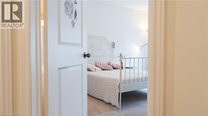 Photo 28 at 30 Cleland Avenue, Meadowlands, Ancaster