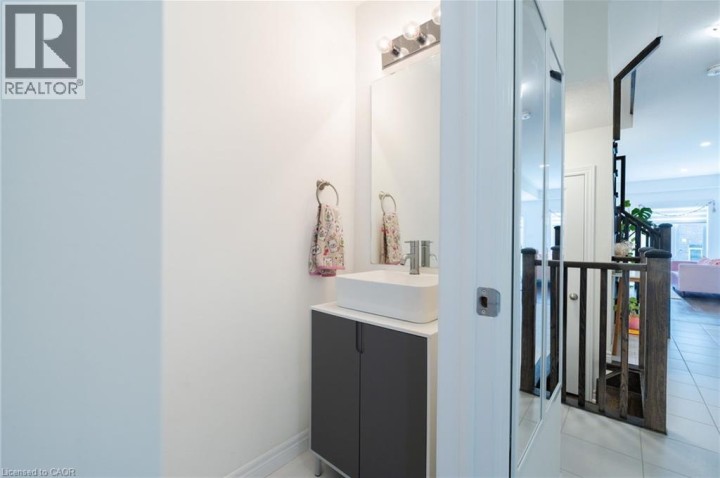 Photo 9 at 30 Cleland Avenue, Meadowlands, Ancaster