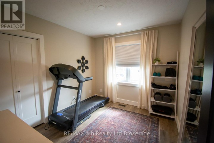 Photo 21 at 3 Belfast Circle, Tillsonburg