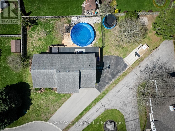 Photo 38 at 3 Belfast Circle, Tillsonburg