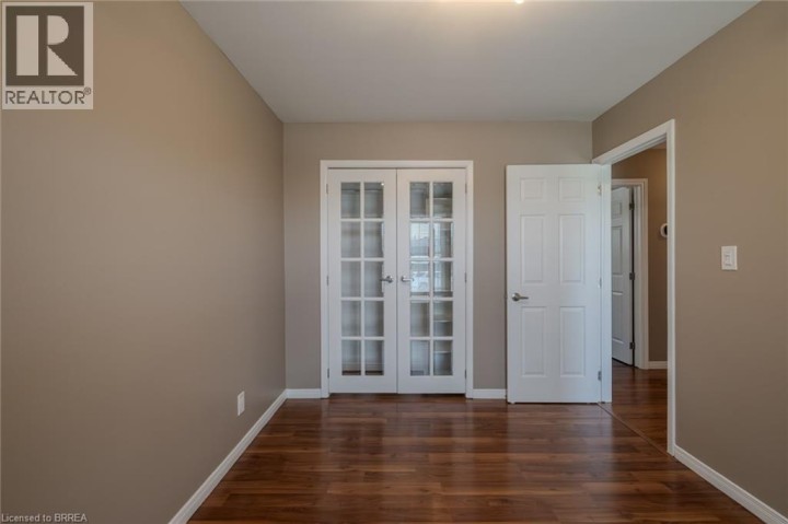 Photo 23 at 26 Centennial Drive, Brier Park, Brantford