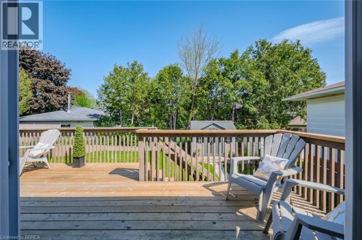 Photo 41 at 26 Centennial Drive, Brier Park, Brantford