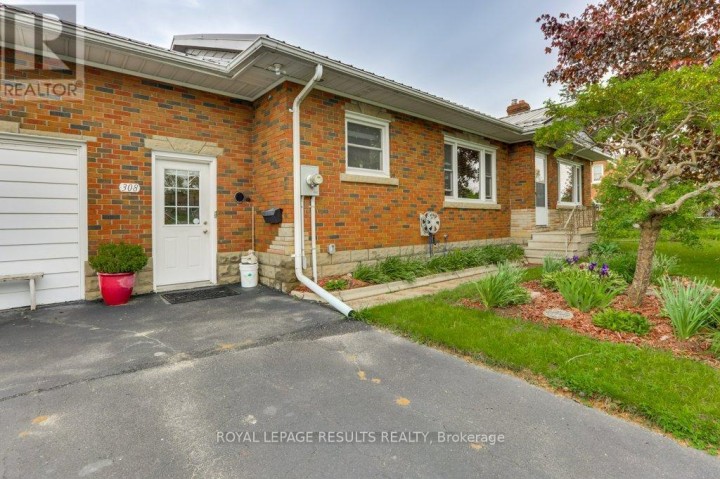 Photo 3 at 124623 Simcoe Street, Rural Norwich, Norwich