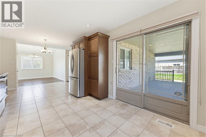 Photo 13 at 6 General Street, Mission Estates, Brantford