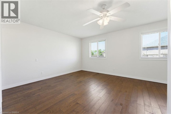 Photo 16 at 6 General Street, Mission Estates, Brantford
