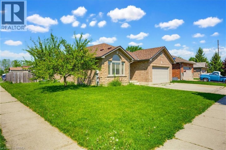 Photo 2 at 6 General Street, Mission Estates, Brantford