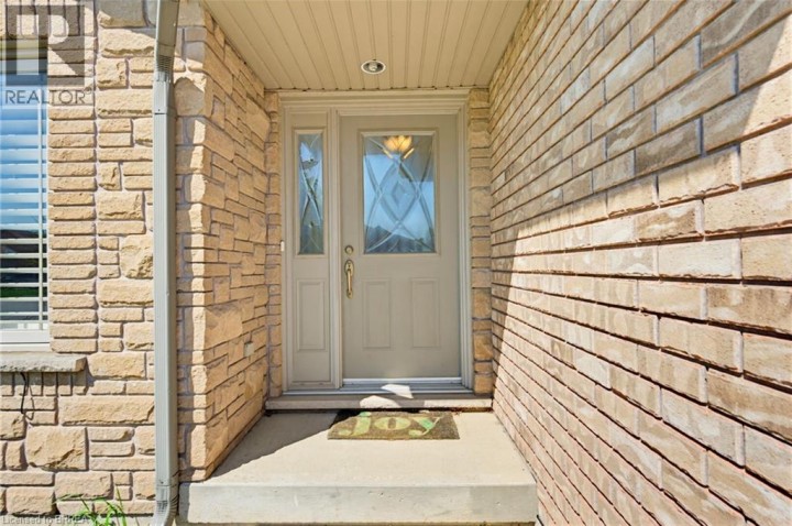 Photo 3 at 6 General Street, Mission Estates, Brantford