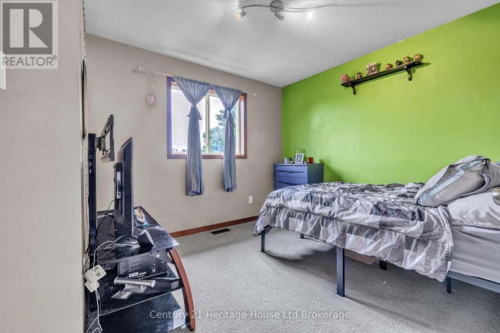 Photo 15 at 7 Kara Lane, Tillsonburg