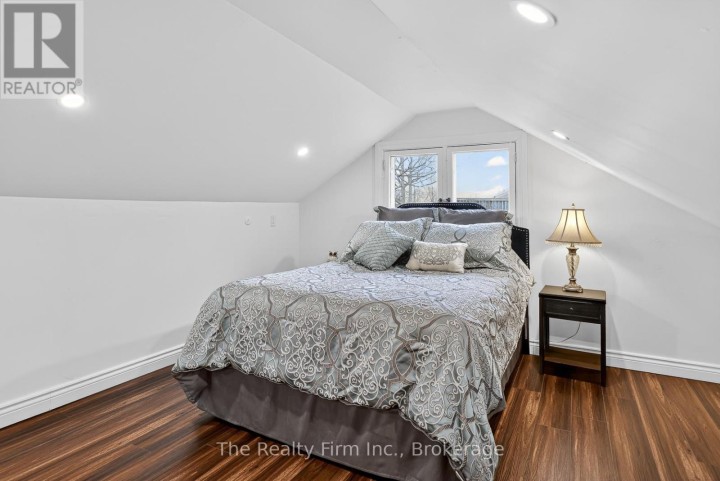 Photo 20 at 105 E King Street, Ingersoll - South, Ingersoll